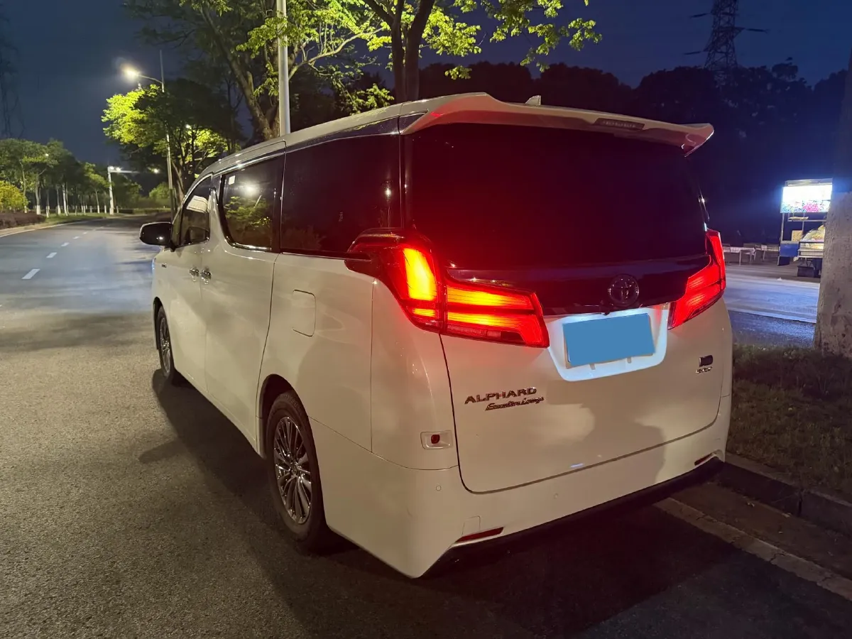 2021 Toyota Alphard 2.5L 117HP L4 E-CVT Hybrid,autocango,china used car exporter,china ev exporter,chinese used car exporter,chinese used ev exporter