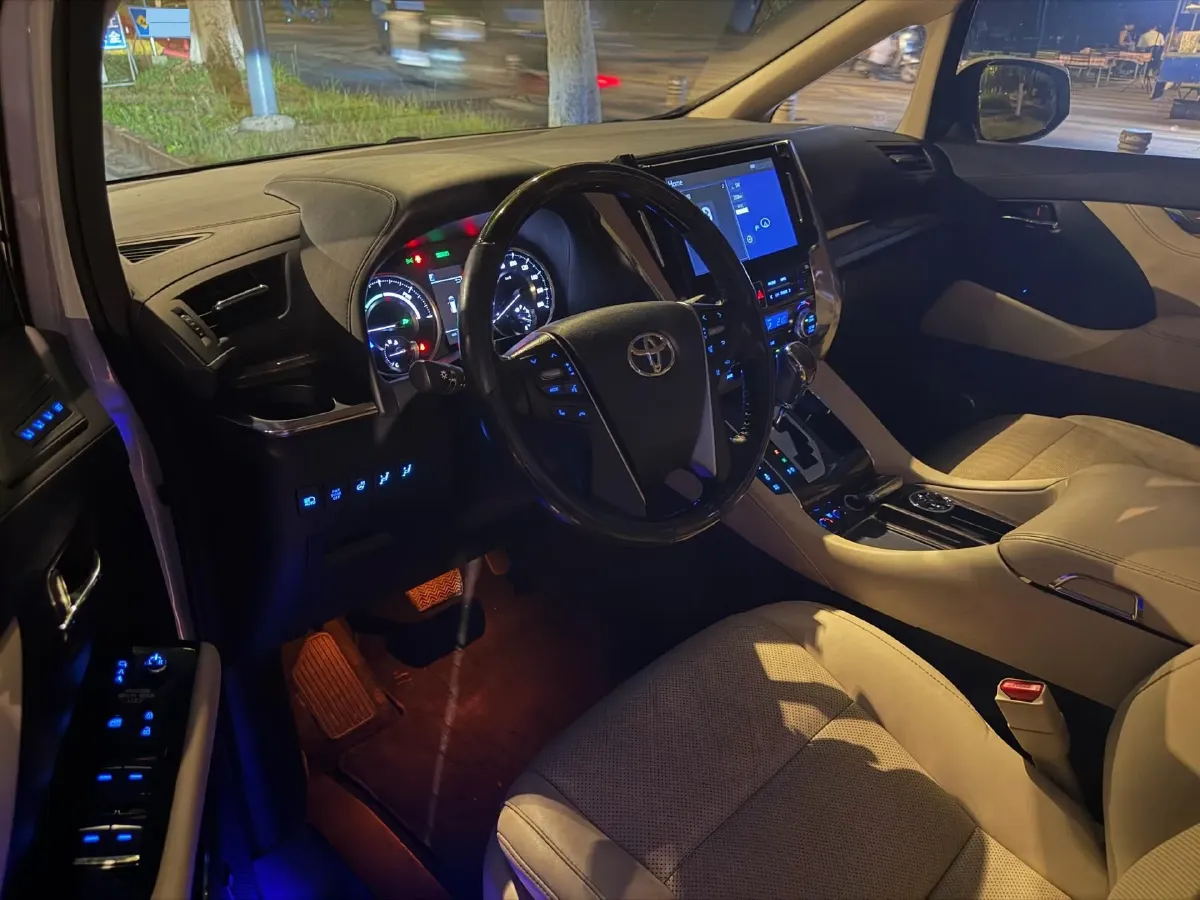 2021 Toyota Alphard 2.5L 117HP L4 E-CVT Hybrid,autocango,china used car exporter,china ev exporter,chinese used car exporter,chinese used ev exporter