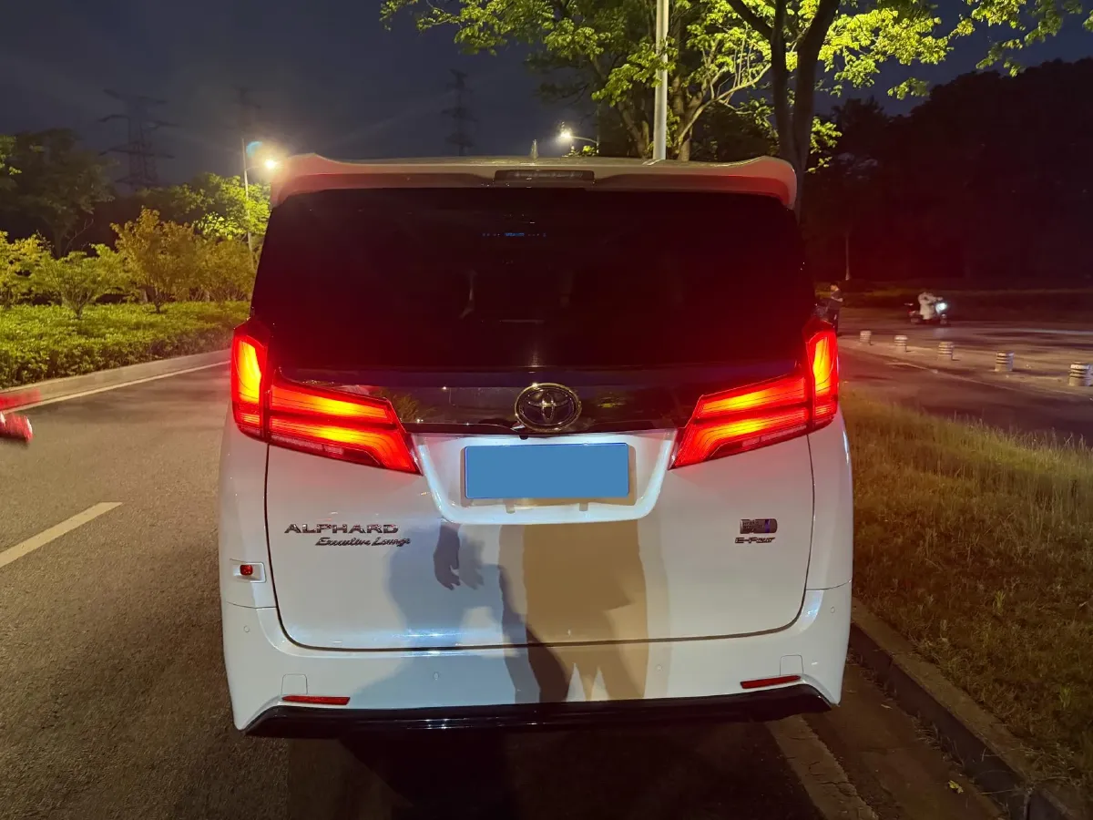 2021 Toyota Alphard 2.5L 117HP L4 E-CVT Hybrid,autocango,china used car exporter,china ev exporter,chinese used car exporter,chinese used ev exporter