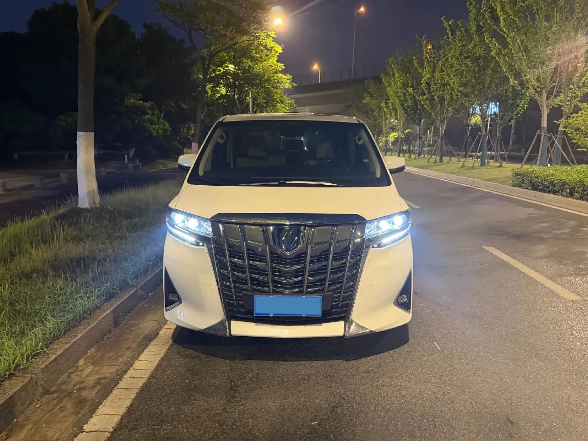 2021 Toyota Alphard 2.5L 117HP L4 E-CVT Hybrid,autocango,china used car exporter,china ev exporter,chinese used car exporter,chinese used ev exporter