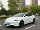 2025 Tesla Model 3 BEV
