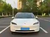2025 Tesla Model 3 BEV
