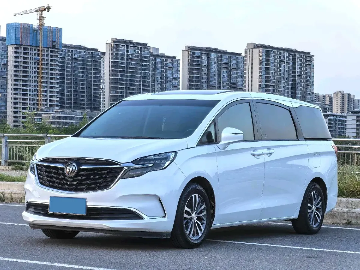 2022 Buick GL8 2.0T 237HP L4 9AT,autocango,china used car exporter,china ev exporter,chinese used car exporter,chinese used ev exporter