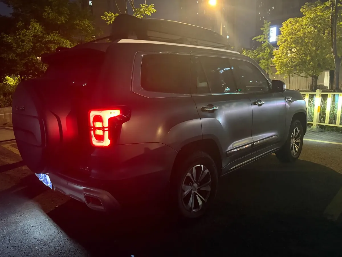 2022 Beijing BJ60 2.0T 267HP L4 8AT,autocango,china used car exporter,china ev exporter,chinese used car exporter,chinese used ev exporter