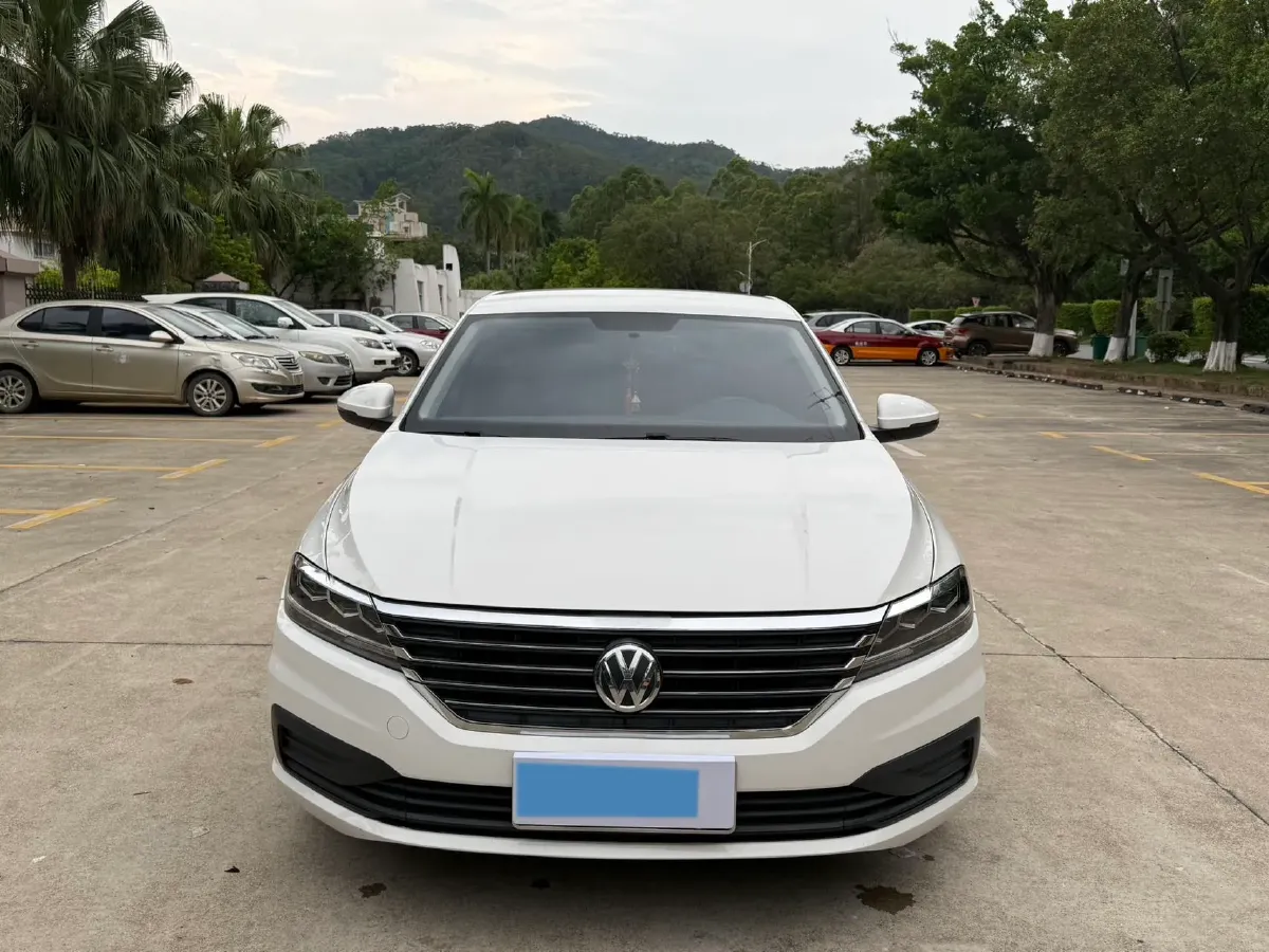 2021 Volkswagen Lavida 1.5L 113HP L4 6AT,autocango,china used car exporter,china ev exporter,chinese used car exporter,chinese used ev exporter