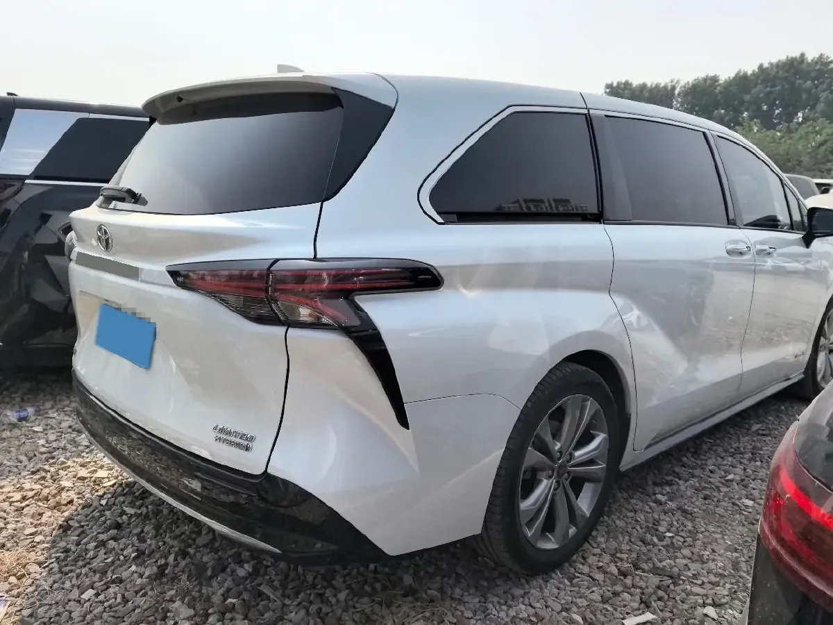 2021 Toyota Sienna 2.5L 192HP L4 E-CVT Hybrid,autocango,china used car exporter,china ev exporter,chinese used car exporter,chinese used ev exporter