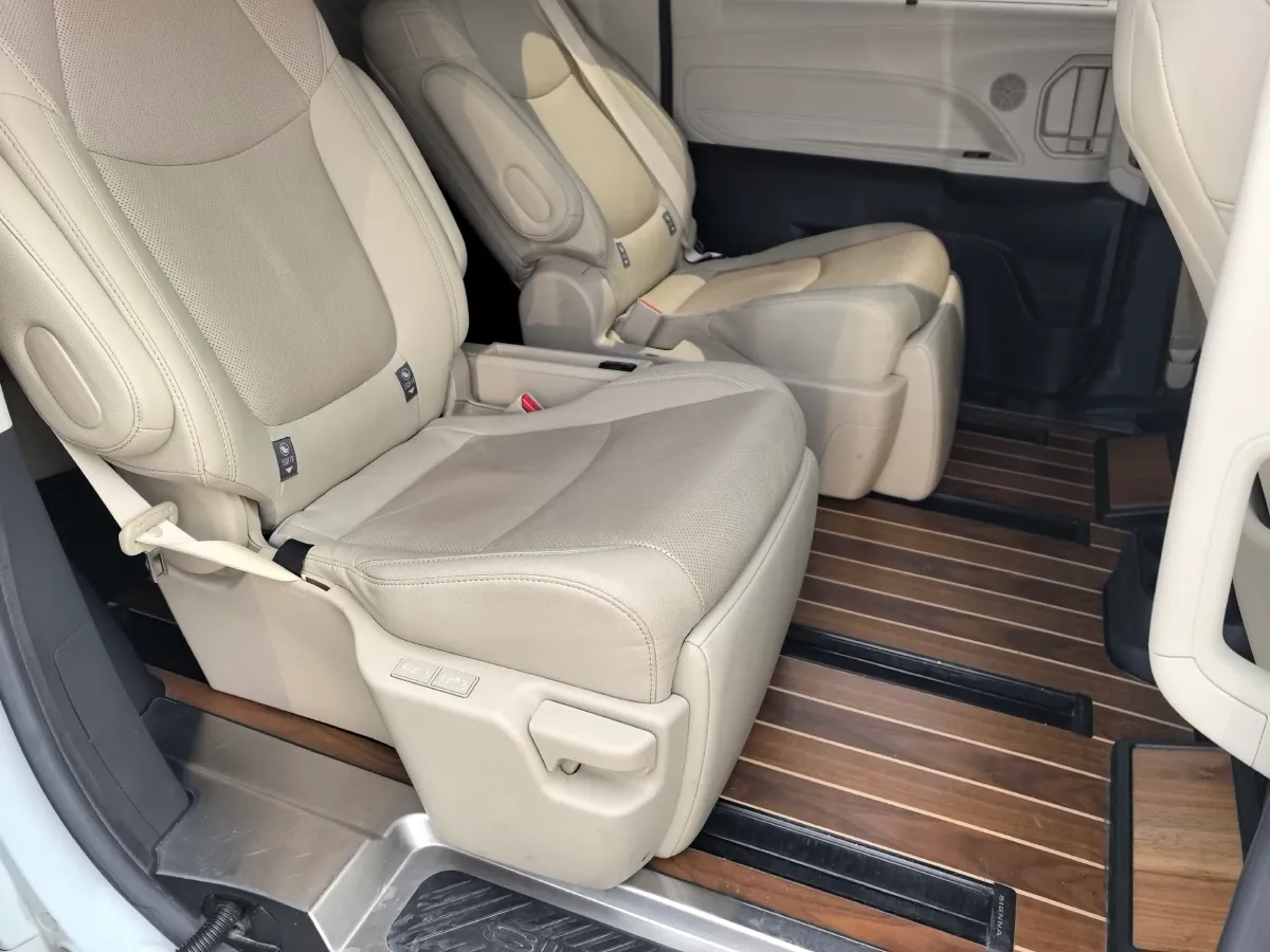 2021 Toyota Sienna 2.5L 192HP L4 E-CVT Hybrid,autocango,china used car exporter,china ev exporter,chinese used car exporter,chinese used ev exporter