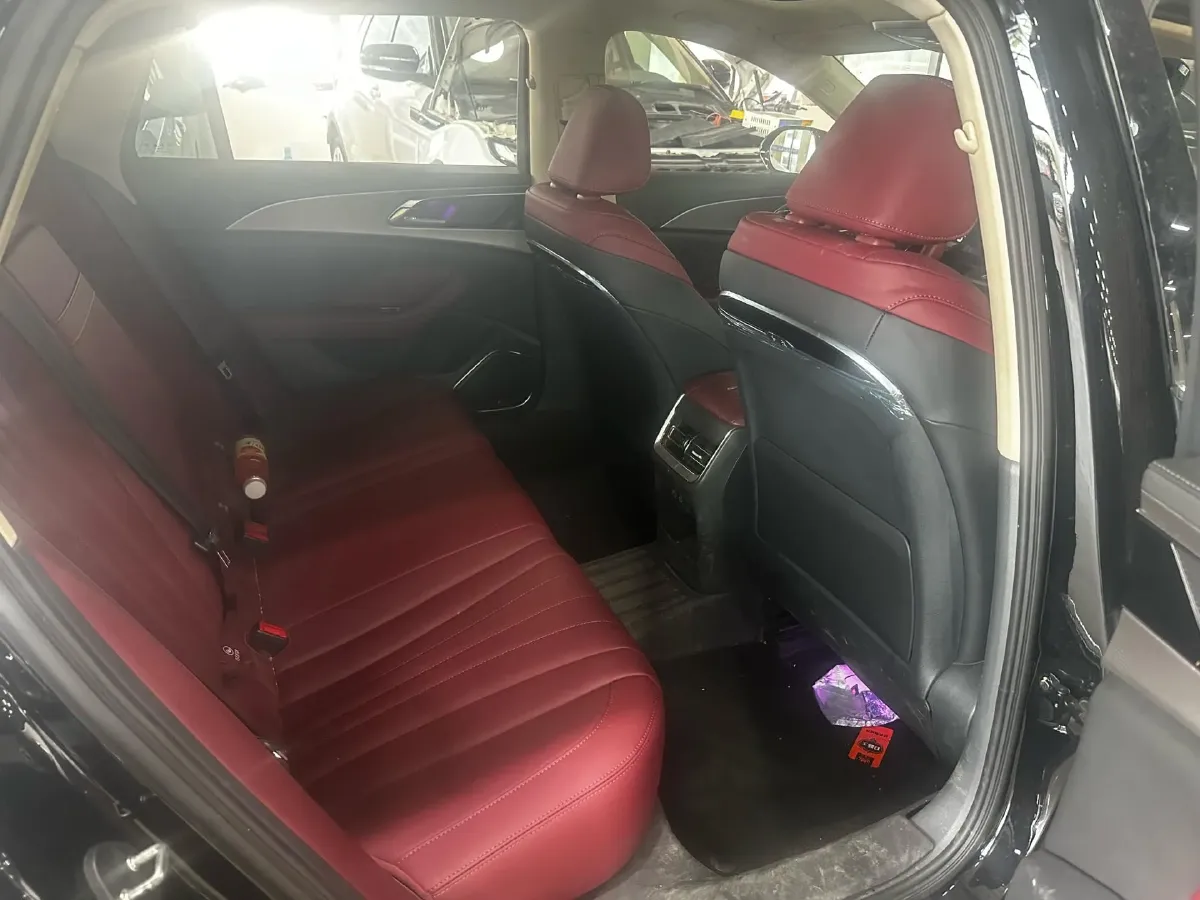 2023 HongQi H5 1.5T 169HP L4 7DCT,autocango,china used car exporter,china ev exporter,chinese used car exporter,chinese used ev exporter