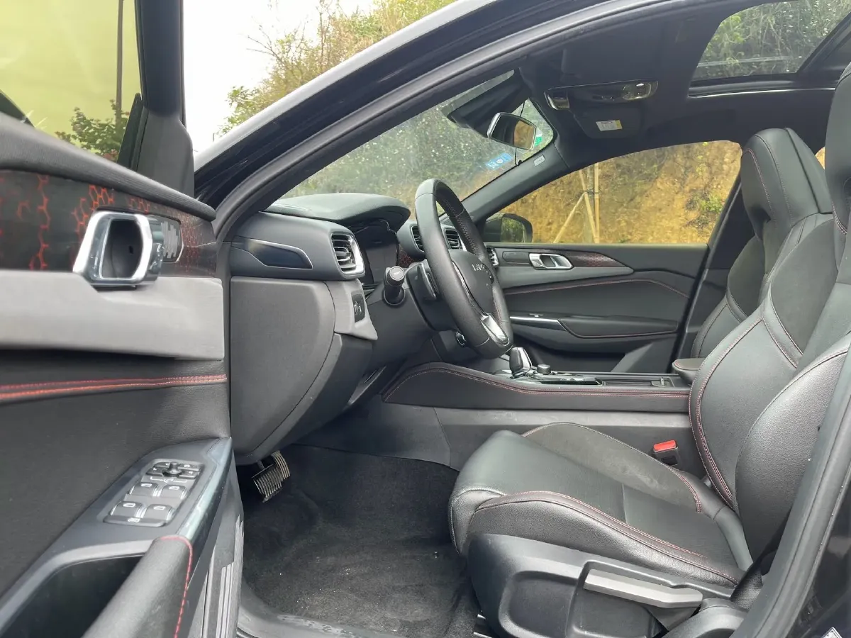 2021 LYNK&CO 03 1.5T 180HP L3 7DCT,autocango,china used car exporter,china ev exporter,chinese used car exporter,chinese used ev exporter