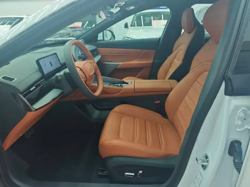 2024 DongFeng eπ eπ007 REEV 105HP REEV 28.4KWH,autocango,china used car exporter,china ev exporter,chinese used car exporter,chinese used ev exporter