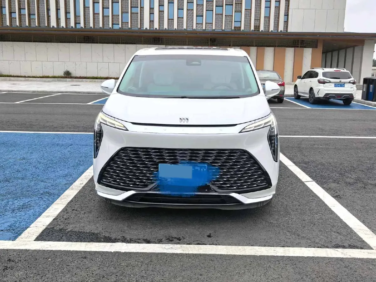 2023 Buick Century 2.0T 237HP L4 9AT,autocango,china used car exporter,china ev exporter,chinese used car exporter,chinese used ev exporter