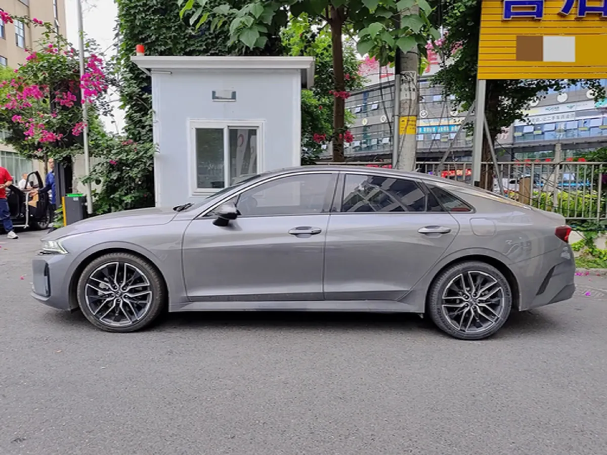 2020 Kia K5 2.0T 240HP L4 8AT,autocango,china used car exporter,china ev exporter,chinese used car exporter,chinese used ev exporter
