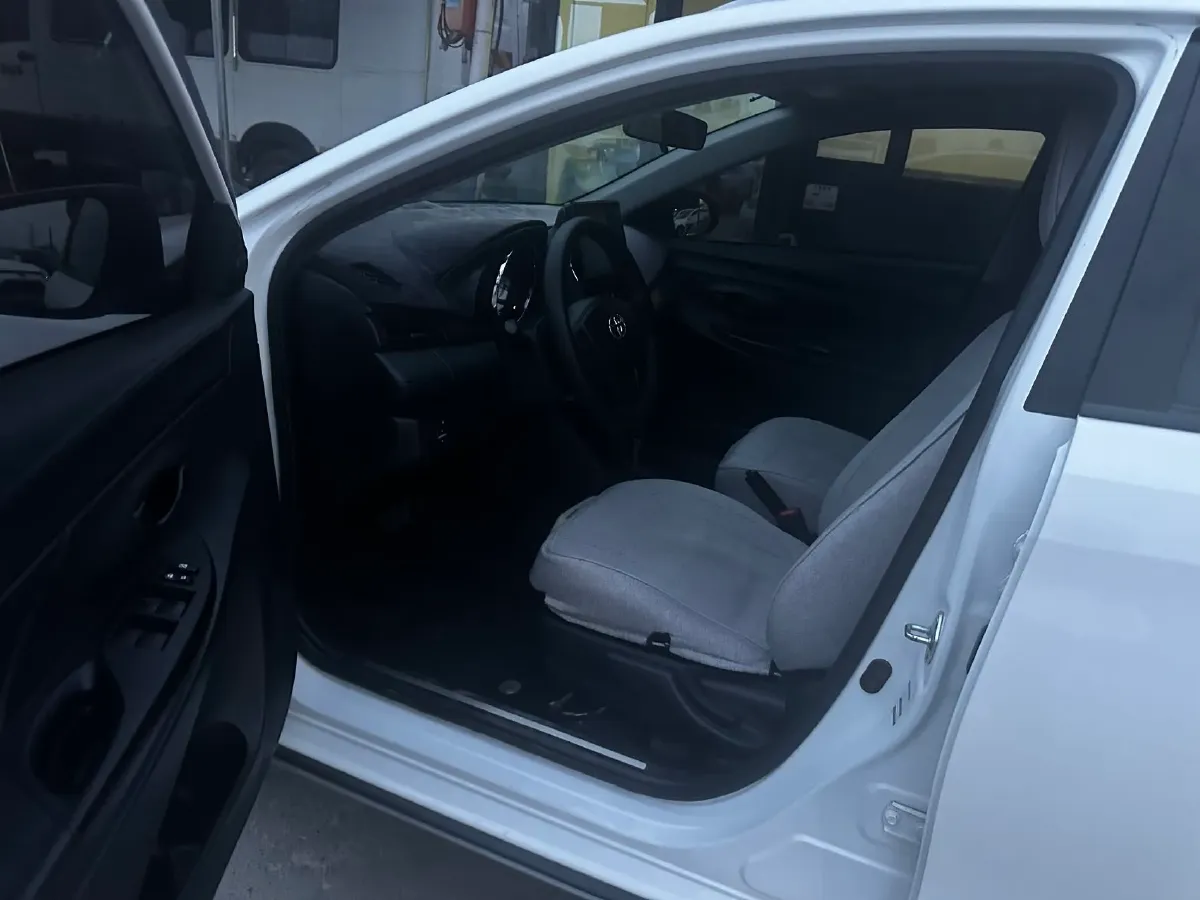 2020 Toyota Yaris L 1.5L 110HP L4 CVT,autocango,china used car exporter,china ev exporter,chinese used car exporter,chinese used ev exporter