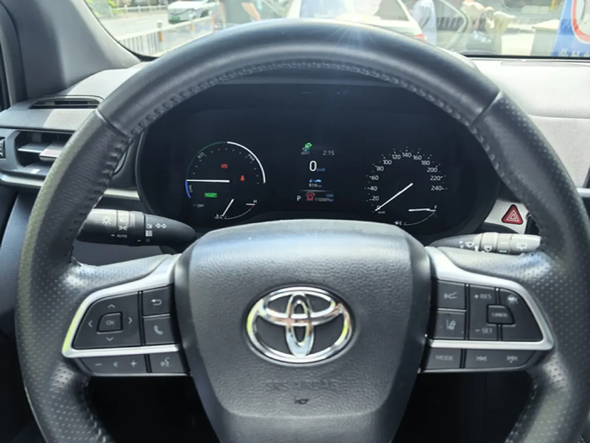 2021 Toyota Sienna 2.5L 192HP L4 E-CVT Hybrid,autocango,china used car exporter,china ev exporter,chinese used car exporter,chinese used ev exporter