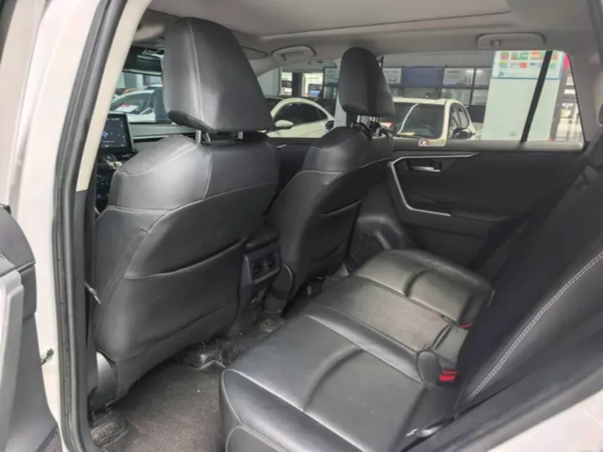 2022 Toyota RAV4 2.0L 171HP L4 CVT,autocango,china used car exporter,china ev exporter,chinese used car exporter,chinese used ev exporter