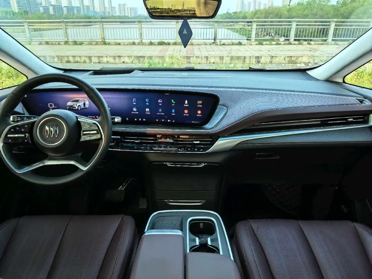 2023 Buick Century 2.0T 237HP L4 9AT,autocango,china used car exporter,china ev exporter,chinese used car exporter,chinese used ev exporter