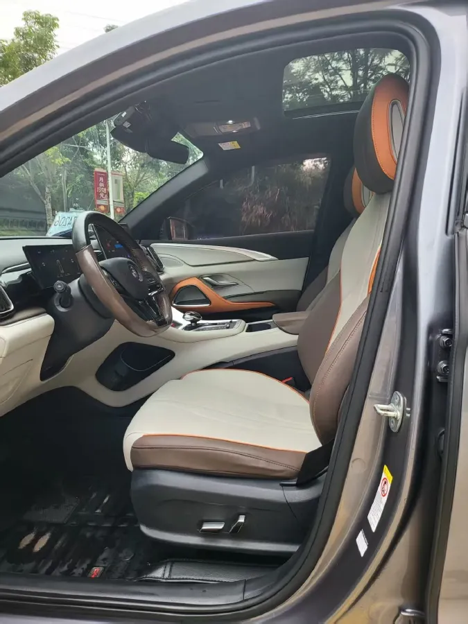 2022 Geely JiaJi 1.5T 177HP L3 7DCT PHEV 15.5KWH,autocango,china used car exporter,china ev exporter,chinese used car exporter,chinese used ev exporter