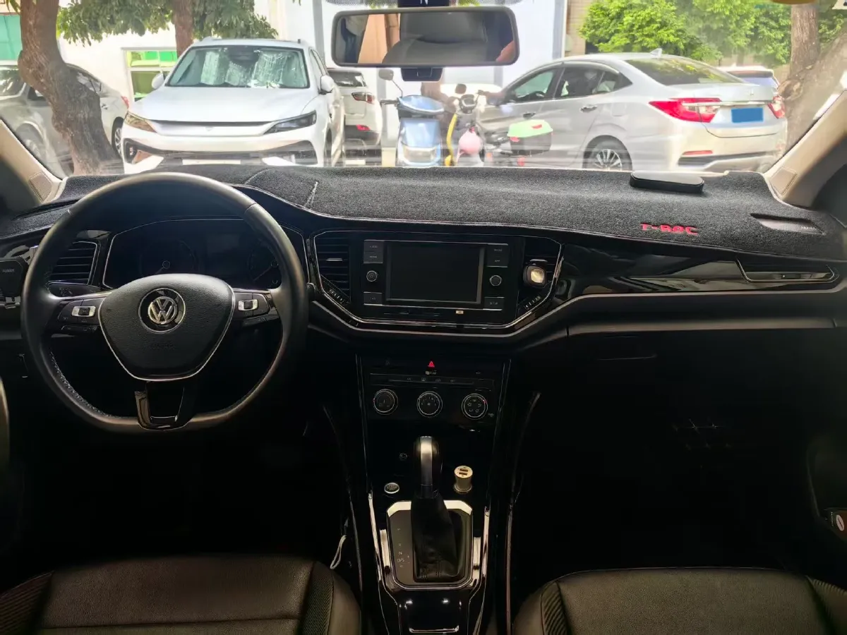 2018 Borgward BX7 2.0T 224HP L4 6AT,autocango,china used car exporter,china ev exporter,chinese used car exporter,chinese used ev exporter