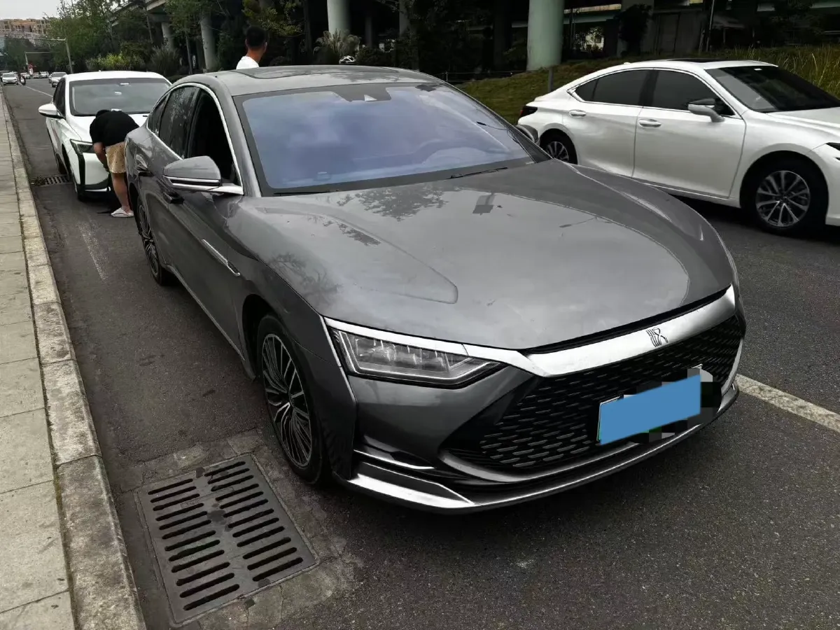 2020 WEY VV7 2.0T 227HP L4 7DCT PHEV,autocango,china used car exporter,china ev exporter,chinese used car exporter,chinese used ev exporter