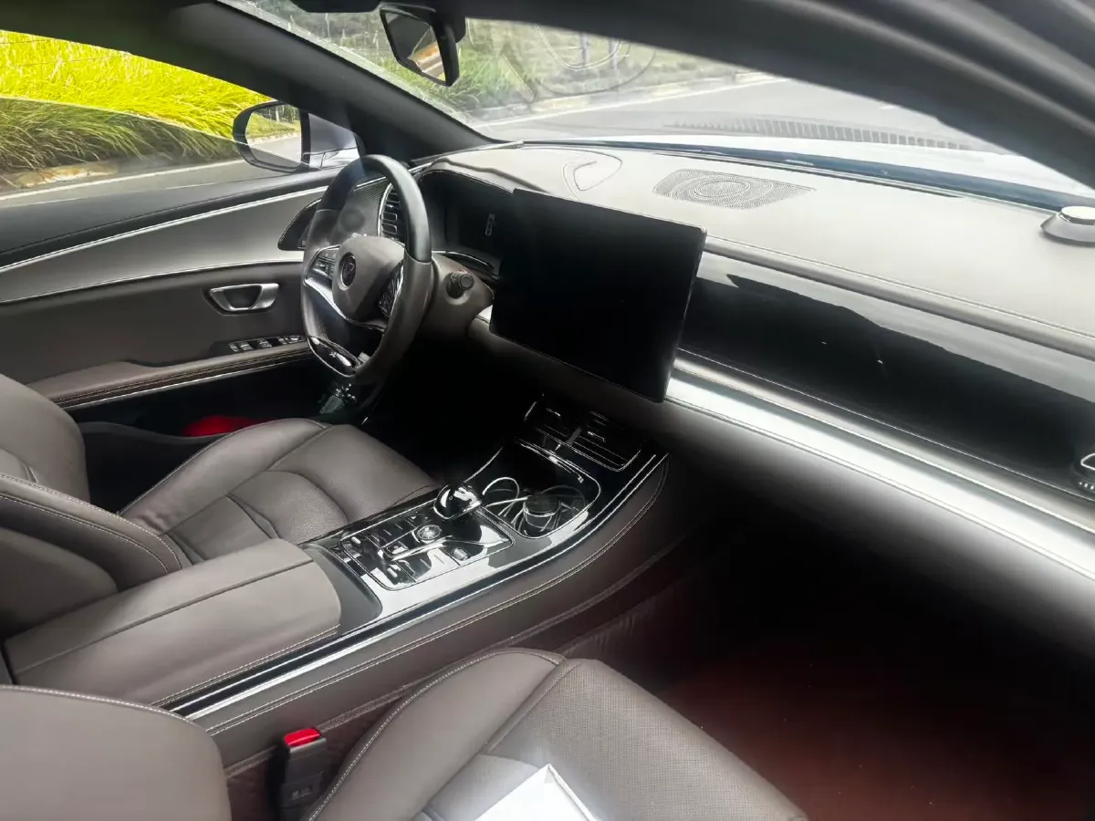 2020 WEY VV7 2.0T 227HP L4 7DCT PHEV,autocango,china used car exporter,china ev exporter,chinese used car exporter,chinese used ev exporter