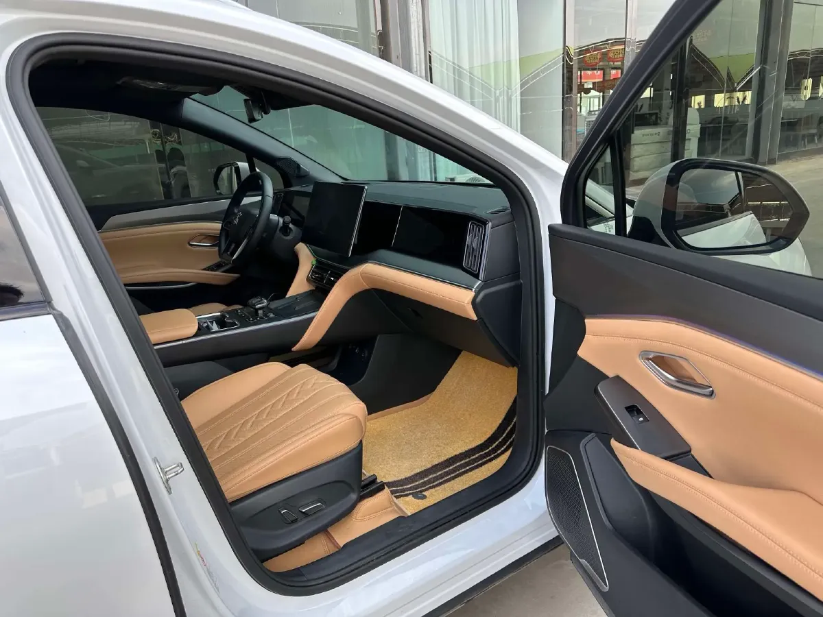 2024 BYD SongL DM-i 1.5L 101HP L4 E-CVT PHEV 26.6KWH,autocango,china used car exporter,china ev exporter,chinese used car exporter,chinese used ev exporter