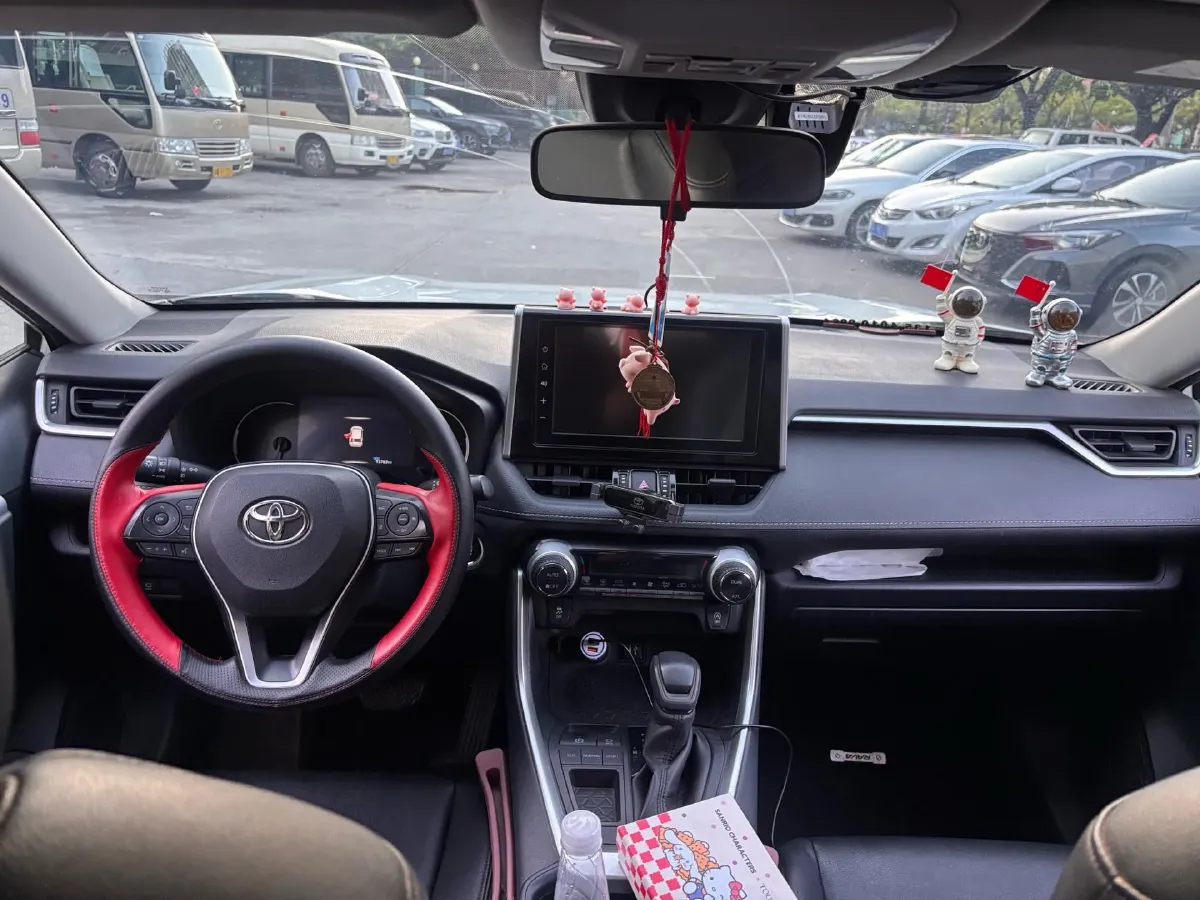 2021 Toyota RAV4 2.0L 171HP L4 CVT,autocango,china used car exporter,china ev exporter,chinese used car exporter,chinese used ev exporter