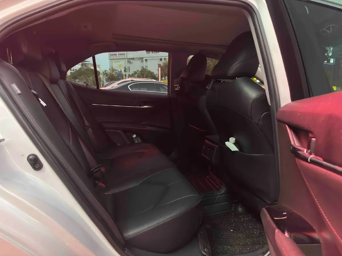 2019 Toyota Camry 2.5L 209HP L4 8AT,autocango,china used car exporter,china ev exporter,chinese used car exporter,chinese used ev exporter
