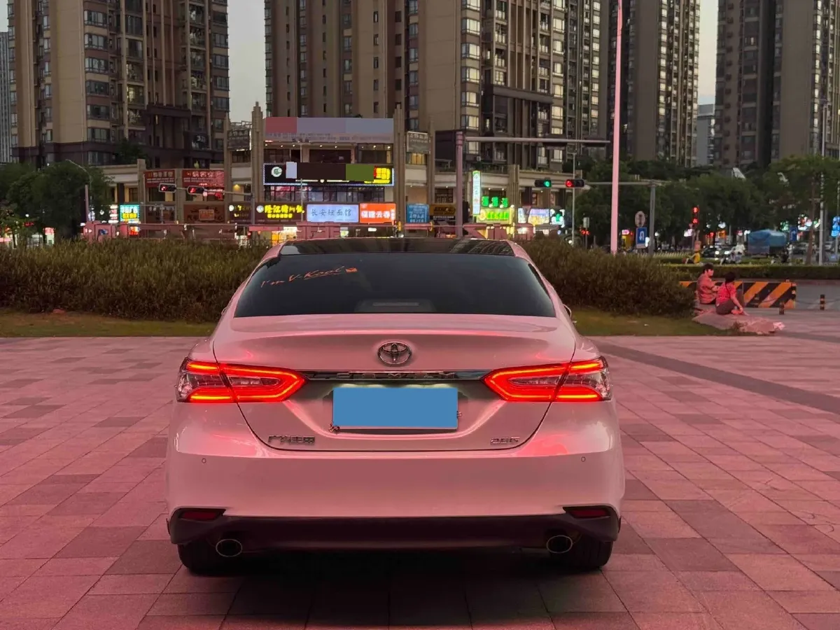 2019 Toyota Camry 2.5L 209HP L4 8AT,autocango,china used car exporter,china ev exporter,chinese used car exporter,chinese used ev exporter