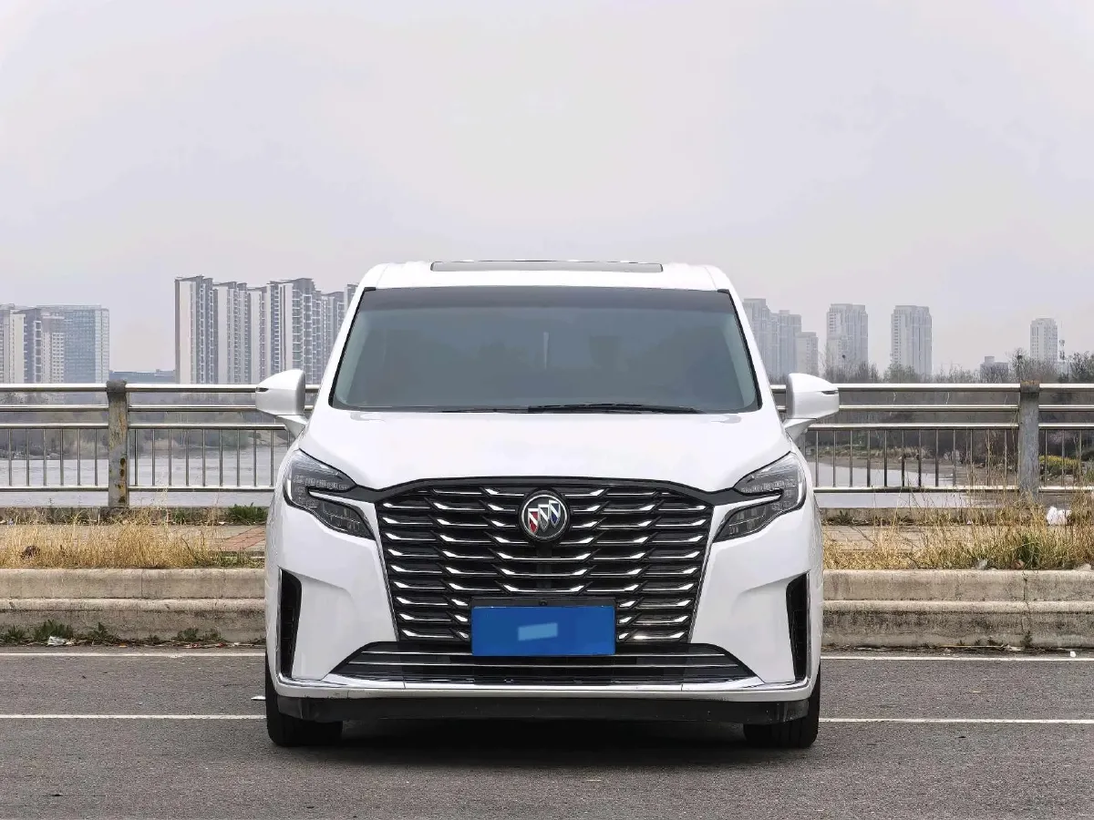 2023 Buick GL8 2.0T 237HP L4 9AT,autocango,china used car exporter,china ev exporter,chinese used car exporter,chinese used ev exporter