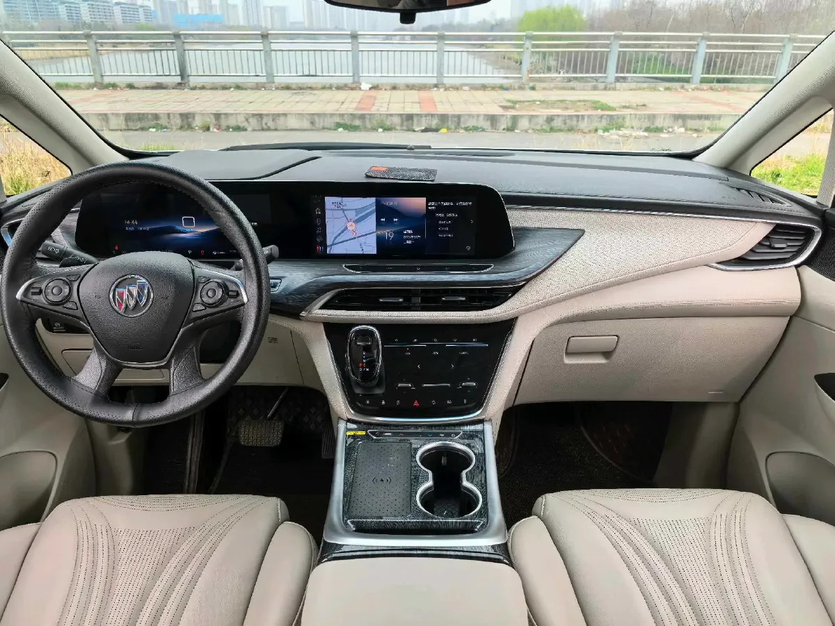 2023 Buick GL8 2.0T 237HP L4 9AT,autocango,china used car exporter,china ev exporter,chinese used car exporter,chinese used ev exporter