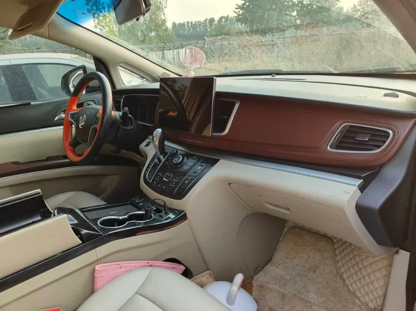2018 Buick GL8 2.0T 260HP L4 6AT,autocango,china used car exporter,china ev exporter,chinese used car exporter,chinese used ev exporter