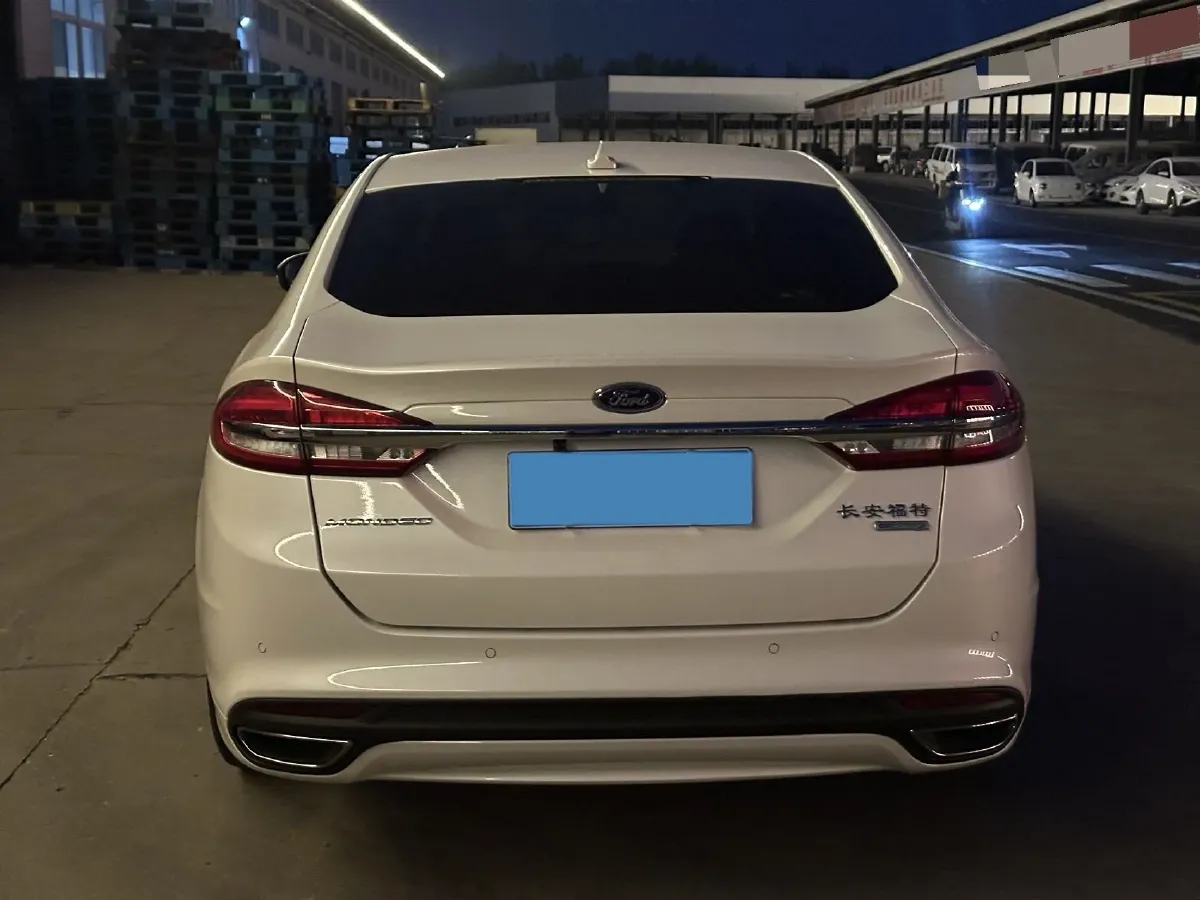 2017 Ford Mondeo 2.0T 204HP L4 6AT,autocango,china used car exporter,china ev exporter,chinese used car exporter,chinese used ev exporter