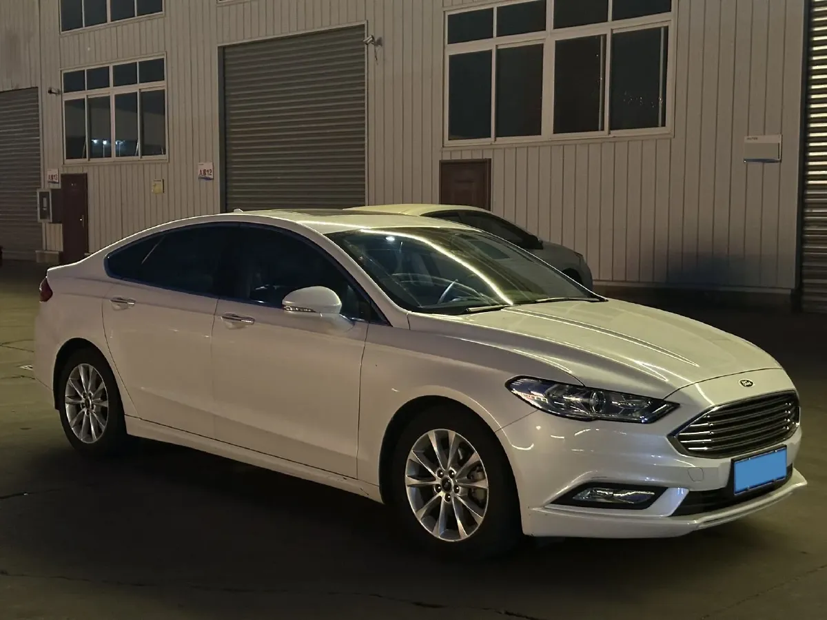 2017 Ford Mondeo 2.0T 204HP L4 6AT,autocango,china used car exporter,china ev exporter,chinese used car exporter,chinese used ev exporter
