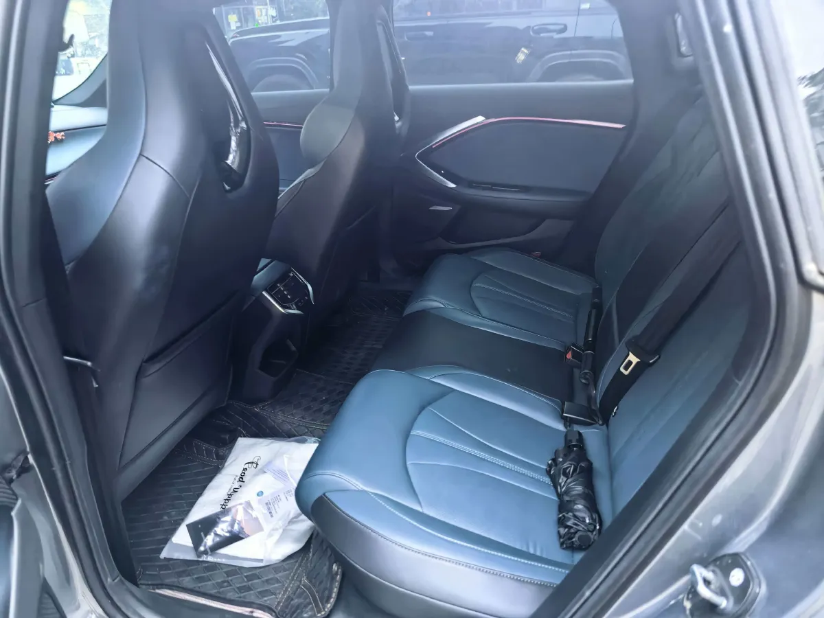 2025 MG 7 1.5T 188HP L4 7DCT,autocango,china used car exporter,china ev exporter,chinese used car exporter,chinese used ev exporter