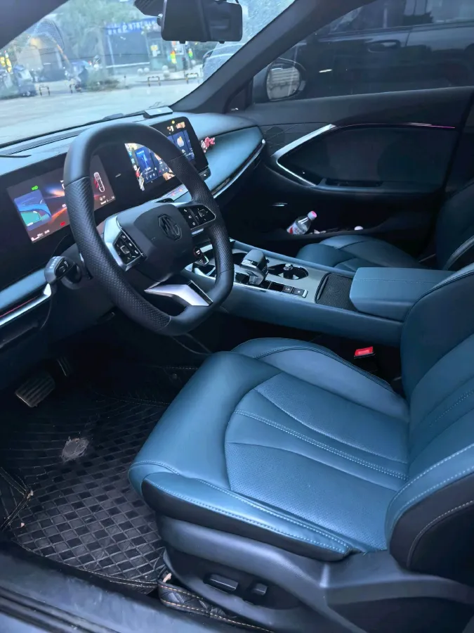 2025 MG 7 1.5T 188HP L4 7DCT,autocango,china used car exporter,china ev exporter,chinese used car exporter,chinese used ev exporter