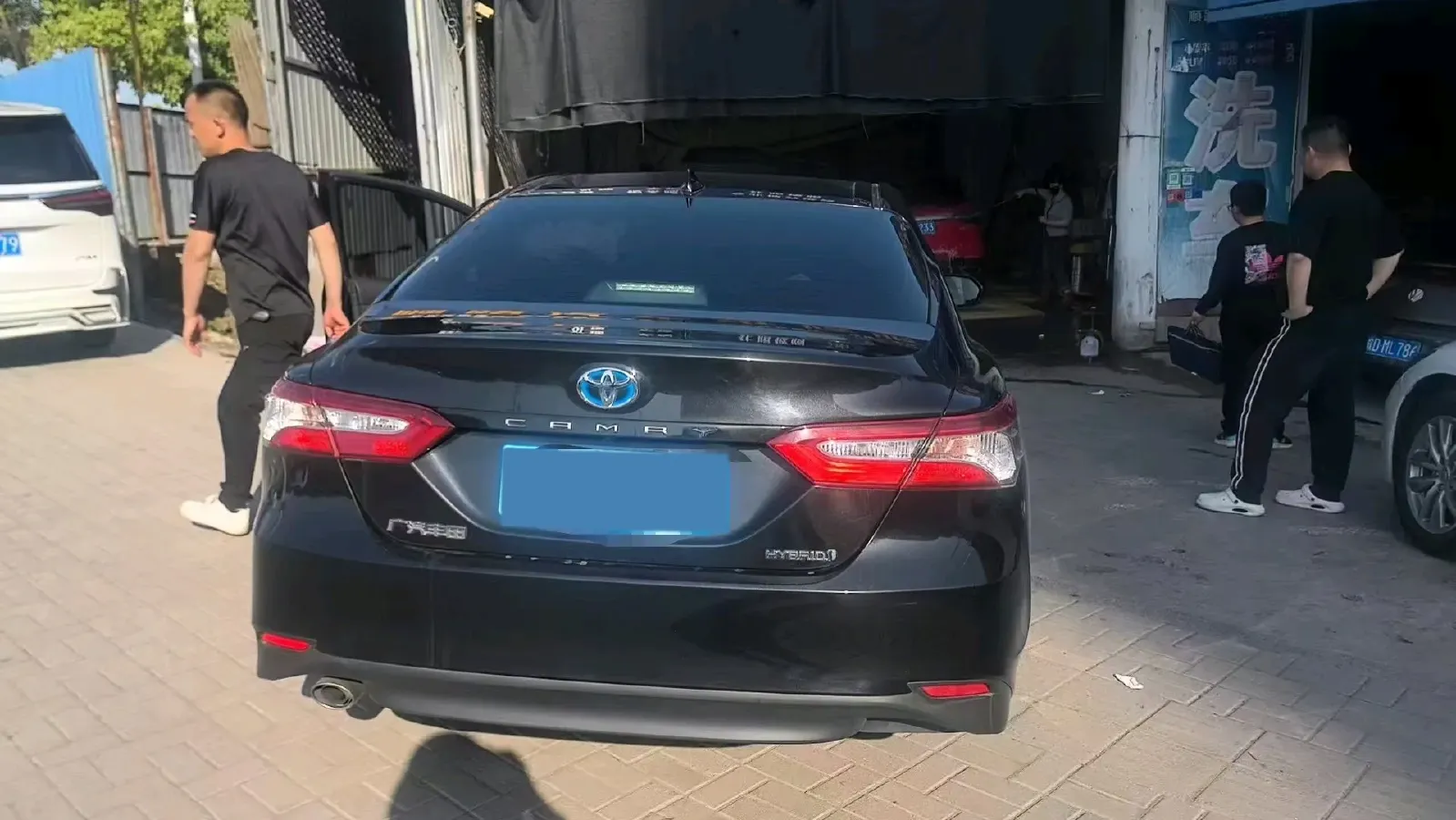 2023 Toyota Camry 2.5L 178HP L4 E-CVT Hybrid,autocango,china used car exporter,china ev exporter,chinese used car exporter,chinese used ev exporter