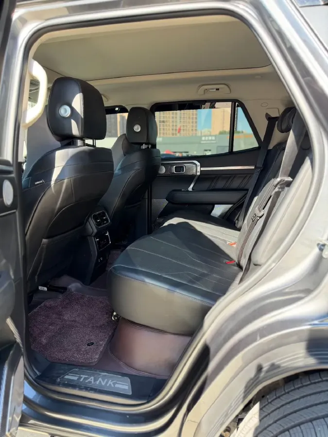 2023 Tank 400 2.0T 252HP L4 9AT PHEV 37.1KWH,autocango,china used car exporter,china ev exporter,chinese used car exporter,chinese used ev exporter