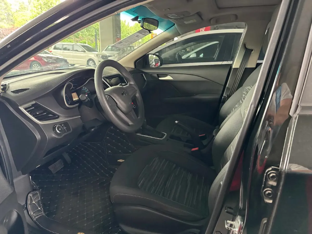2016 Chevrolet Cavalier 1.5L 113HP L4 6AT,autocango,china used car exporter,china ev exporter,chinese used car exporter,chinese used ev exporter