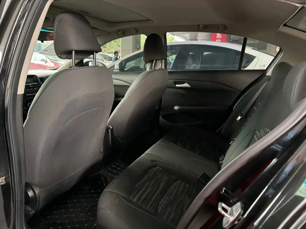 2016 Chevrolet Cavalier 1.5L 113HP L4 6AT,autocango,china used car exporter,china ev exporter,chinese used car exporter,chinese used ev exporter