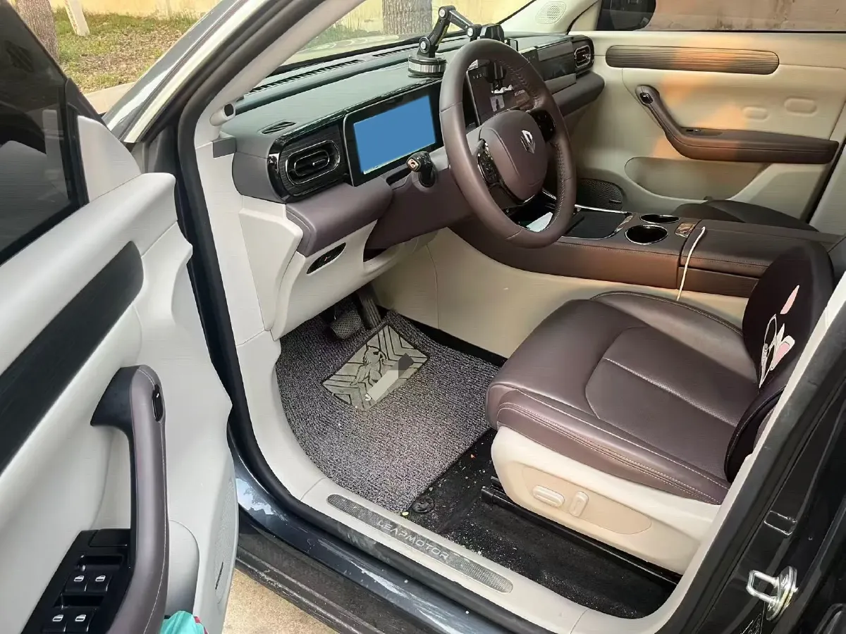 2024 Leapmotor C11 BEV 78.5KWH,autocango,china used car exporter,china ev exporter,chinese used car exporter,chinese used ev exporter