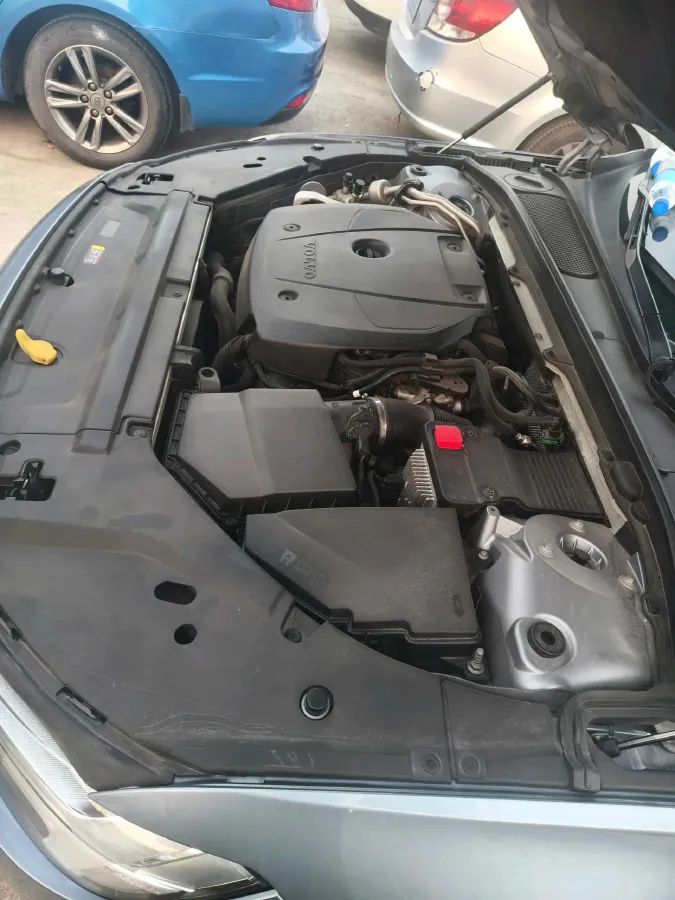 2020 Volvo S90 2.0T 254HP L4 8AT,autocango,china used car exporter,china ev exporter,chinese used car exporter,chinese used ev exporter