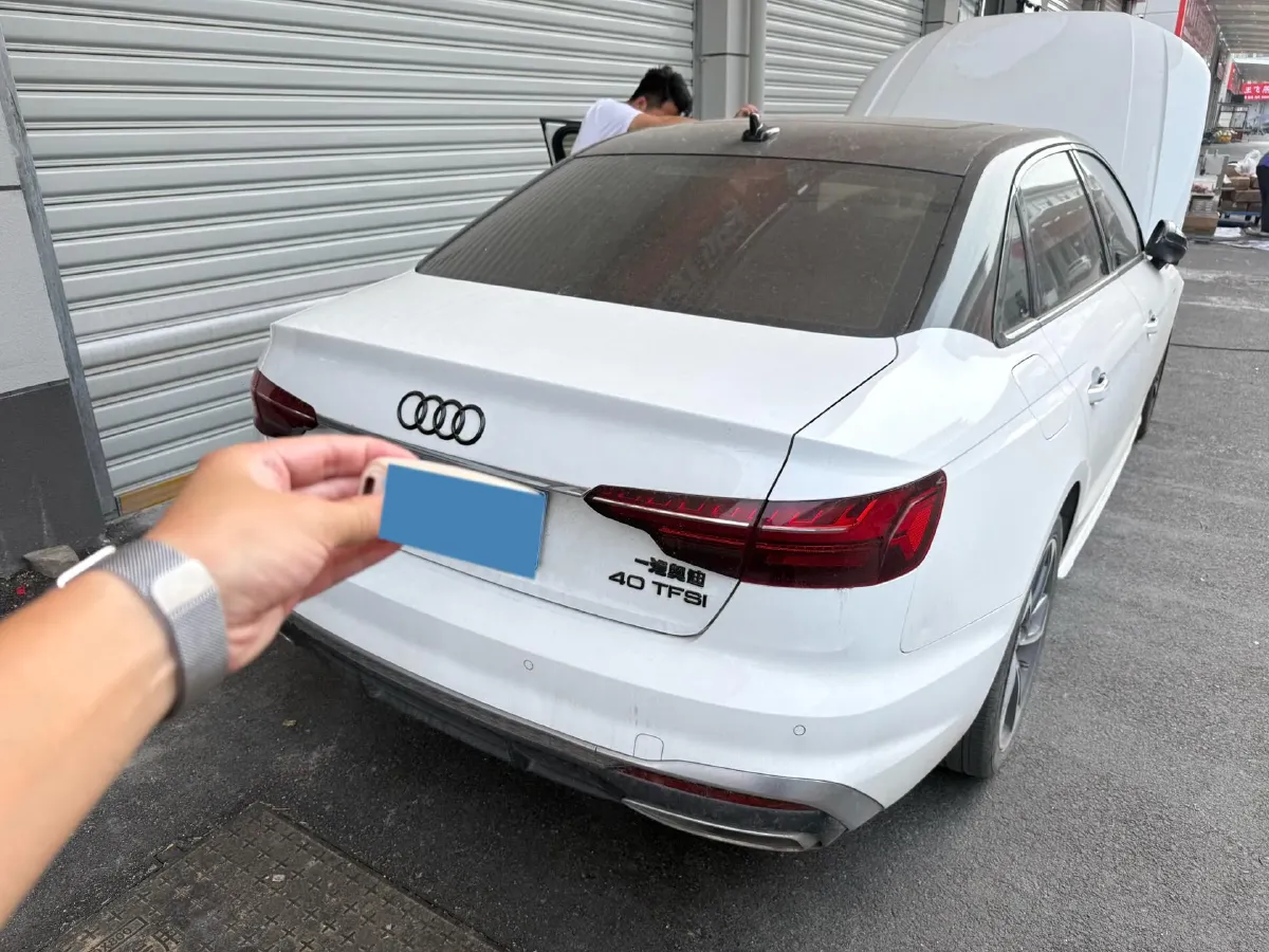 2020 Audi A4L 2.0T 190HP L4 7DCT,autocango,china used car exporter,china ev exporter,chinese used car exporter,chinese used ev exporter