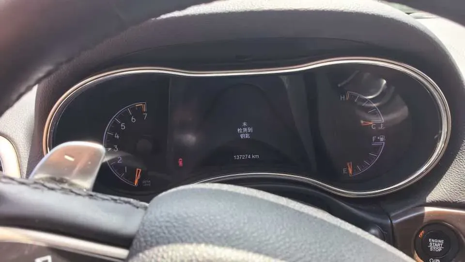 2017 Jeep Grand Cherokee 3.6L 286HP V6 8AT,autocango,china used car exporter,china ev exporter,chinese used car exporter,chinese used ev exporter