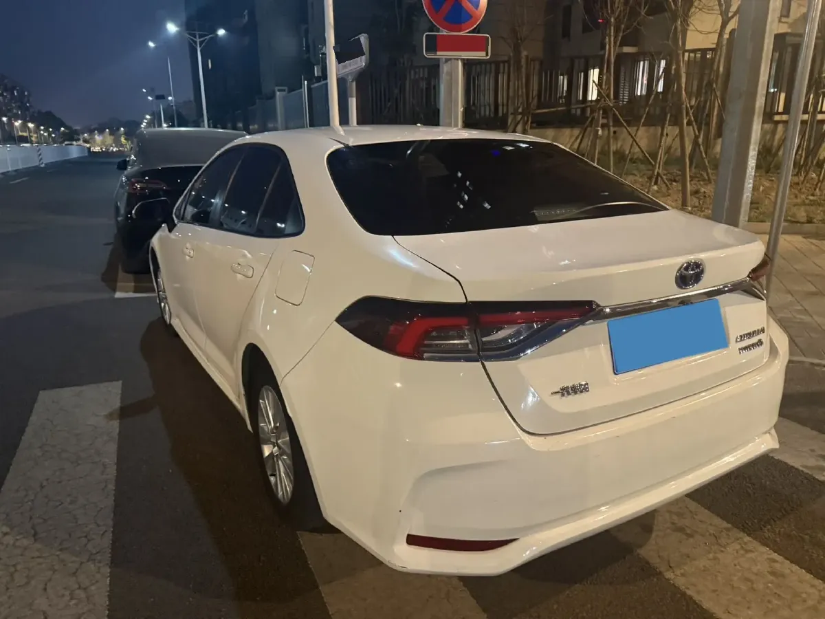2022 Toyota Corolla 1.8L 98HP L4 E-CVT Hybrid,autocango,china used car exporter,china ev exporter,chinese used car exporter,chinese used ev exporter
