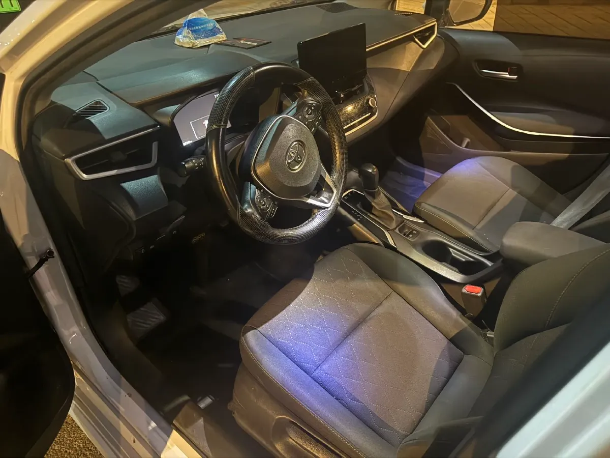 2022 Toyota Corolla 1.8L 98HP L4 E-CVT Hybrid,autocango,china used car exporter,china ev exporter,chinese used car exporter,chinese used ev exporter