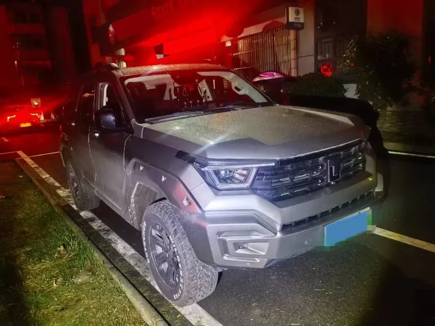 2023 Tank 400 2.0T 252HP L4 9AT PHEV 37.1KWH,autocango,china used car exporter,china ev exporter,chinese used car exporter,chinese used ev exporter