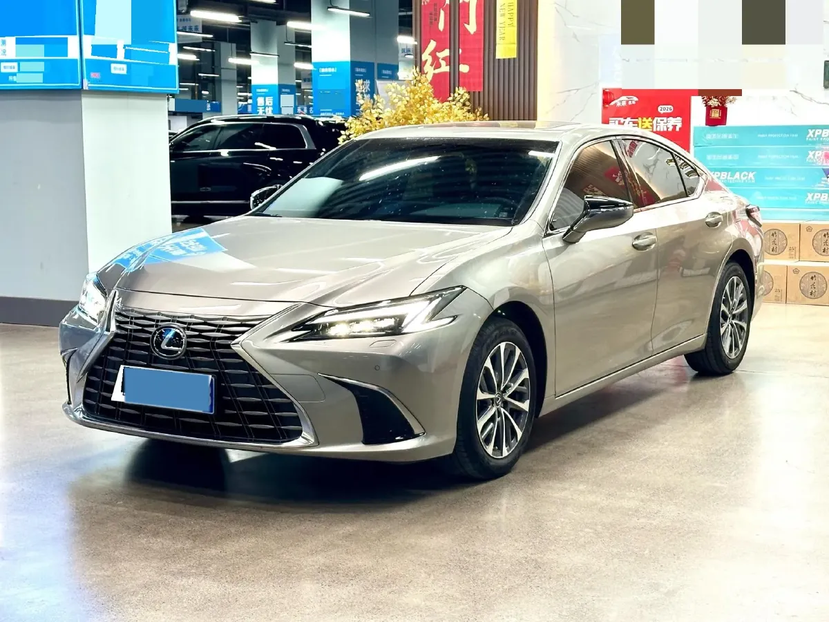 2025 Lexus ES 2.0L 173HP L4 CVT,autocango,china used car exporter,china ev exporter,chinese used car exporter,chinese used ev exporter