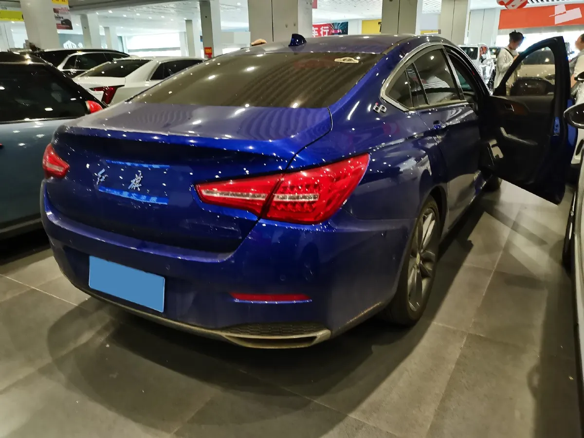 2018 HongQi H5 1.8T 186HP L4 6AT,autocango,china used car exporter,china ev exporter,chinese used car exporter,chinese used ev exporter