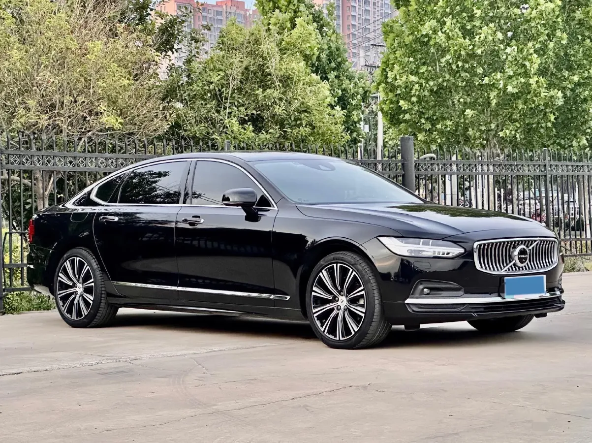 2021 Volvo S90 2.0T 250HP L4 8AT,autocango,china used car exporter,china ev exporter,chinese used car exporter,chinese used ev exporter