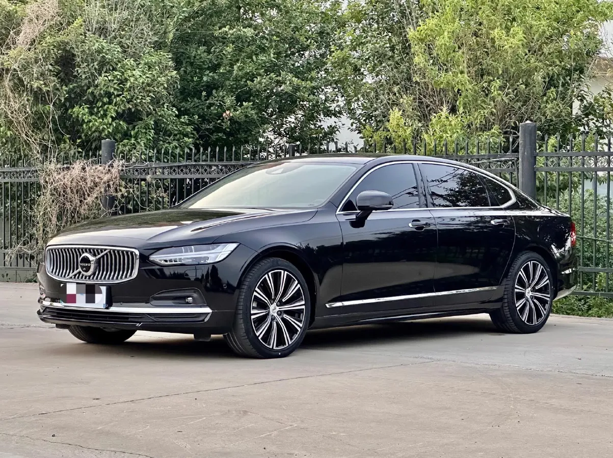 2021 Volvo S90 2.0T 250HP L4 8AT,autocango,china used car exporter,china ev exporter,chinese used car exporter,chinese used ev exporter